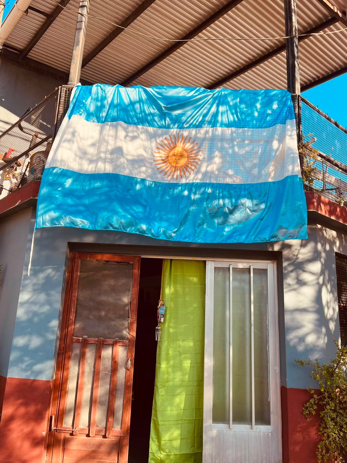 Nuestro local en Av. 21 y Calle 28